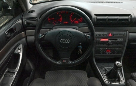 Audi A4, 1999 год, 365 000 рублей, 12 фотография