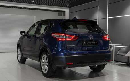 Nissan Qashqai, 2018 год, 1 945 000 рублей, 4 фотография