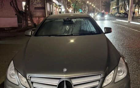 Mercedes-Benz E-Класс, 2011 год, 1 050 000 рублей, 7 фотография
