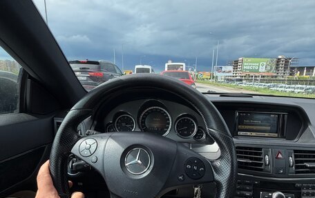 Mercedes-Benz E-Класс, 2011 год, 1 050 000 рублей, 14 фотография