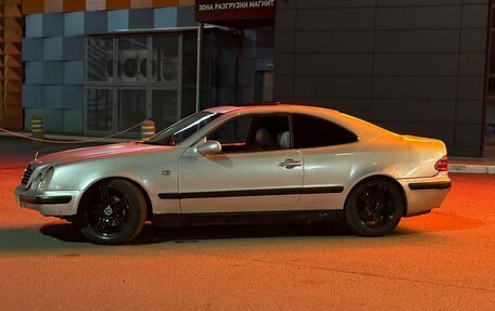 Mercedes-Benz CLK-Класс, 1998 год, 329 000 рублей, 3 фотография