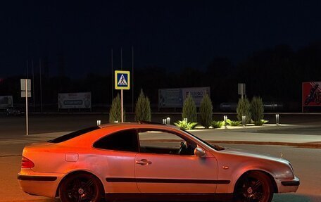 Mercedes-Benz CLK-Класс, 1998 год, 329 000 рублей, 8 фотография