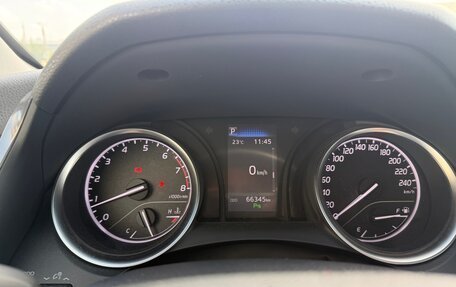 Toyota Camry, 2020 год, 3 100 000 рублей, 14 фотография
