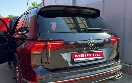 Volkswagen Tiguan II, 2021 год, 3 150 000 рублей, 6 фотография