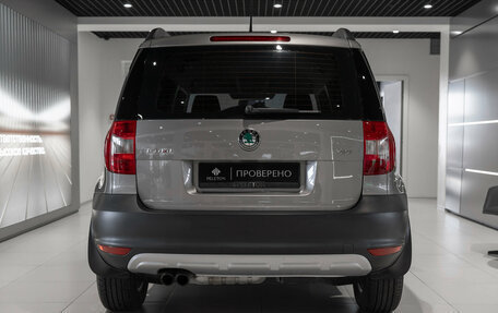 Skoda Yeti I рестайлинг, 2011 год, 1 145 000 рублей, 6 фотография