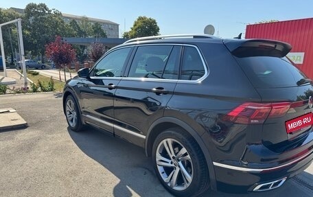 Volkswagen Tiguan II, 2021 год, 3 150 000 рублей, 20 фотография