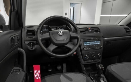 Skoda Yeti I рестайлинг, 2011 год, 1 145 000 рублей, 7 фотография