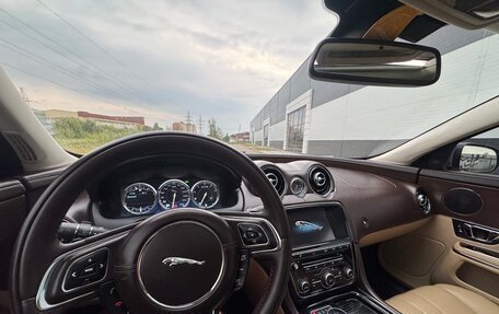 Jaguar XJ IV (X351), 2015 год, 2 100 000 рублей, 7 фотография