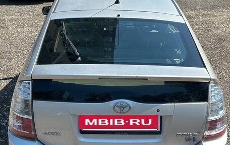 Toyota Prius, 2008 год, 600 000 рублей, 8 фотография