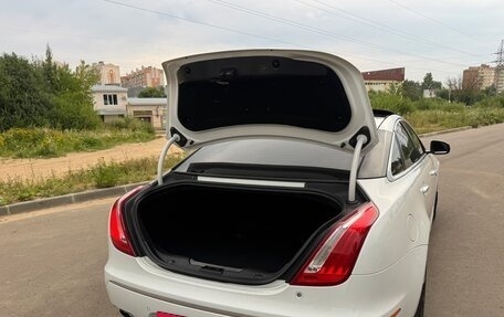 Jaguar XJ IV (X351), 2015 год, 2 100 000 рублей, 12 фотография