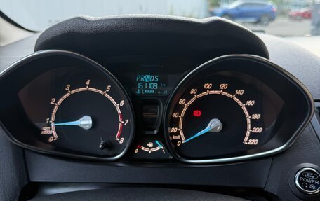 Ford Fiesta, 2015 год, 750 000 рублей, 10 фотография
