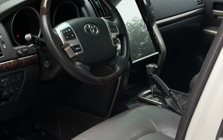 Toyota Land Cruiser 200, 2008 год, 2 545 000 рублей, 15 фотография