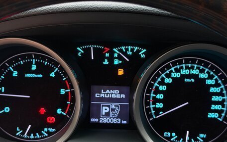 Toyota Land Cruiser 200, 2008 год, 2 545 000 рублей, 17 фотография