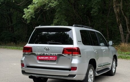 Toyota Land Cruiser 200, 2008 год, 2 545 000 рублей, 6 фотография