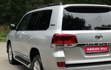 Toyota Land Cruiser 200, 2008 год, 2 545 000 рублей, 8 фотография