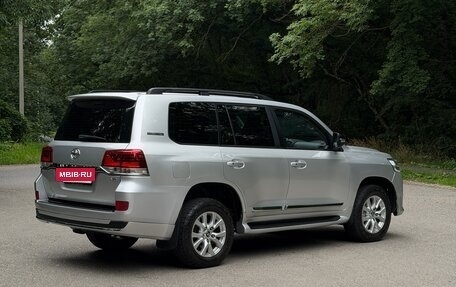 Toyota Land Cruiser 200, 2008 год, 2 545 000 рублей, 5 фотография
