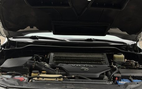 Toyota Land Cruiser 200, 2008 год, 2 545 000 рублей, 21 фотография
