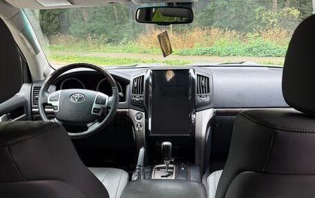 Toyota Land Cruiser 200, 2008 год, 2 545 000 рублей, 31 фотография