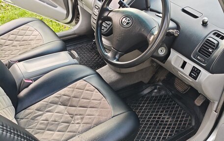 Toyota Opa I рестайлинг, 2000 год, 340 000 рублей, 2 фотография