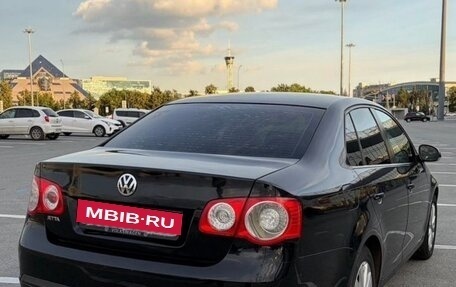 Volkswagen Jetta VI, 2010 год, 545 000 рублей, 7 фотография