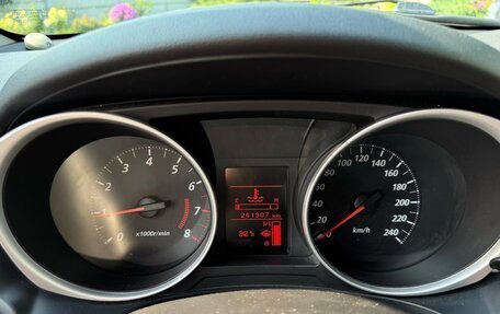 Mitsubishi ASX I рестайлинг, 2012 год, 780 000 рублей, 16 фотография