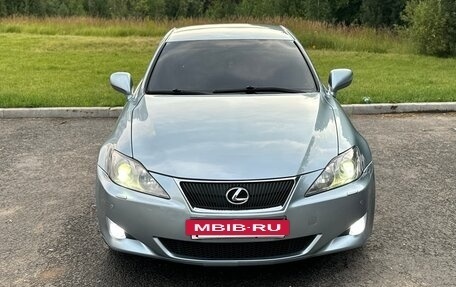 Lexus IS II рестайлинг 2, 2007 год, 950 000 рублей, 2 фотография