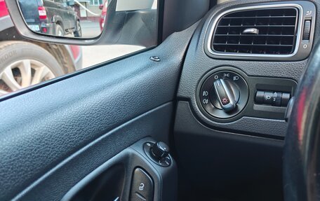 Volkswagen Polo VI (EU Market), 2013 год, 870 000 рублей, 6 фотография