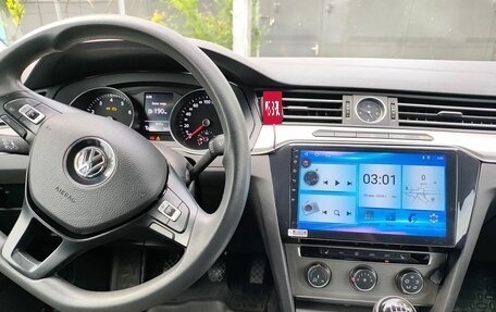 Volkswagen Passat B8 рестайлинг, 2017 год, 1 640 000 рублей, 4 фотография