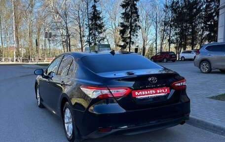 Toyota Camry, 2018 год, 2 150 000 рублей, 3 фотография