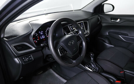 Hyundai Solaris II рестайлинг, 2021 год, 885 000 рублей, 15 фотография