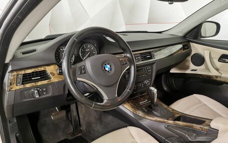 BMW 3 серия, 2012 год, 1 455 000 рублей, 12 фотография