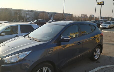 Hyundai ix35 I рестайлинг, 2011 год, 1 280 000 рублей, 2 фотография