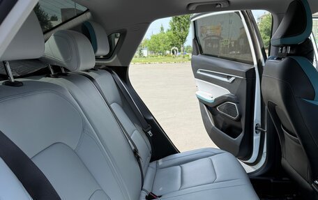 Geely Emgrand, 2023 год, 1 570 000 рублей, 11 фотография