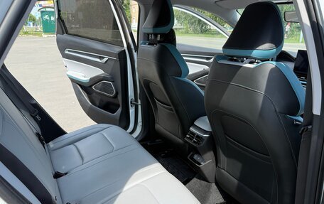 Geely Emgrand, 2023 год, 1 570 000 рублей, 12 фотография