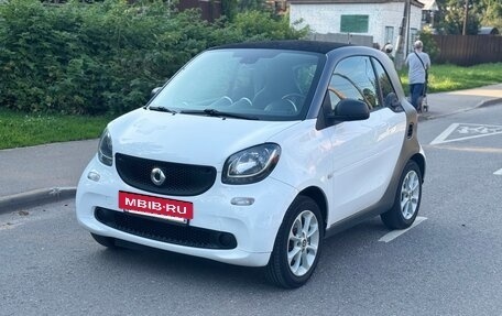 Smart Fortwo III, 2018 год, 730 000 рублей, 2 фотография