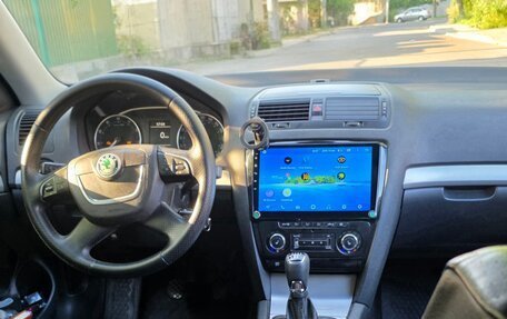 Skoda Octavia, 2011 год, 830 000 рублей, 14 фотография