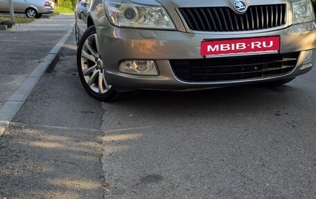 Skoda Octavia, 2011 год, 830 000 рублей, 2 фотография