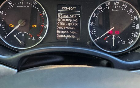 Skoda Octavia, 2011 год, 830 000 рублей, 18 фотография