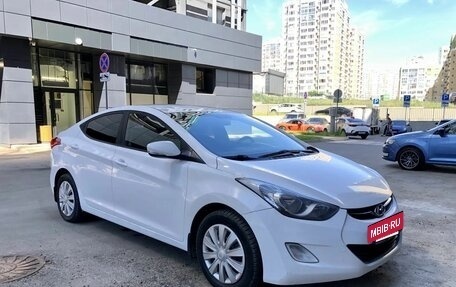 Hyundai Elantra V, 2012 год, 839 000 рублей, 2 фотография