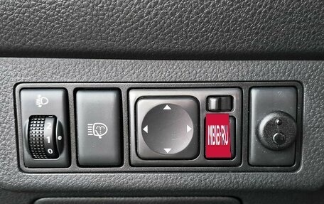 Nissan Tiida, 2011 год, 649 000 рублей, 21 фотография