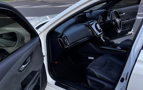 Toyota Crown, 2019 год, 3 650 000 рублей, 8 фотография