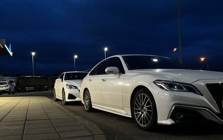 Toyota Crown, 2019 год, 3 650 000 рублей, 13 фотография