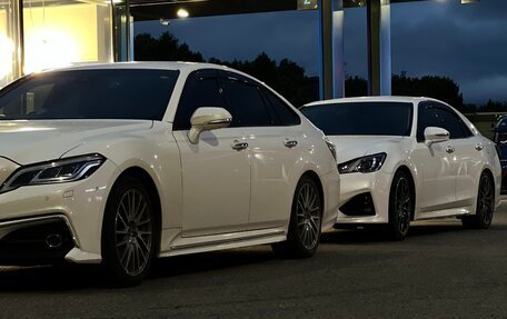 Toyota Crown, 2019 год, 3 650 000 рублей, 12 фотография