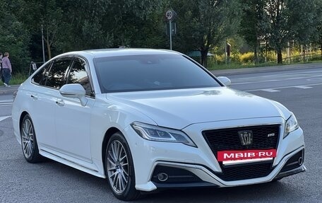 Toyota Crown, 2019 год, 3 650 000 рублей, 9 фотография
