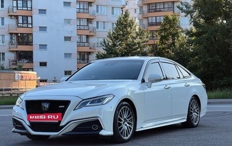 Toyota Crown, 2019 год, 3 650 000 рублей, 10 фотография