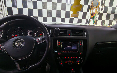 Volkswagen Jetta VI, 2017 год, 1 250 000 рублей, 10 фотография