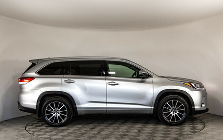 Toyota Highlander III, 2016 год, 3 399 000 рублей, 5 фотография