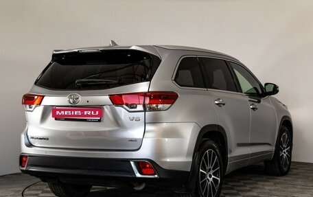 Toyota Highlander III, 2016 год, 3 399 000 рублей, 6 фотография