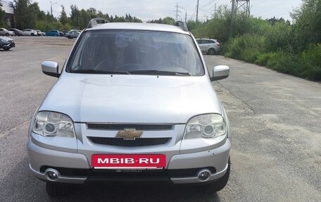 Chevrolet Niva I рестайлинг, 2012 год, 365 000 рублей, 2 фотография
