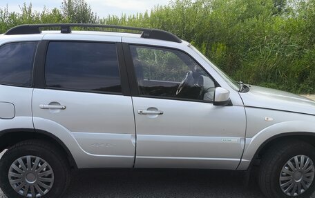 Chevrolet Niva I рестайлинг, 2012 год, 365 000 рублей, 4 фотография